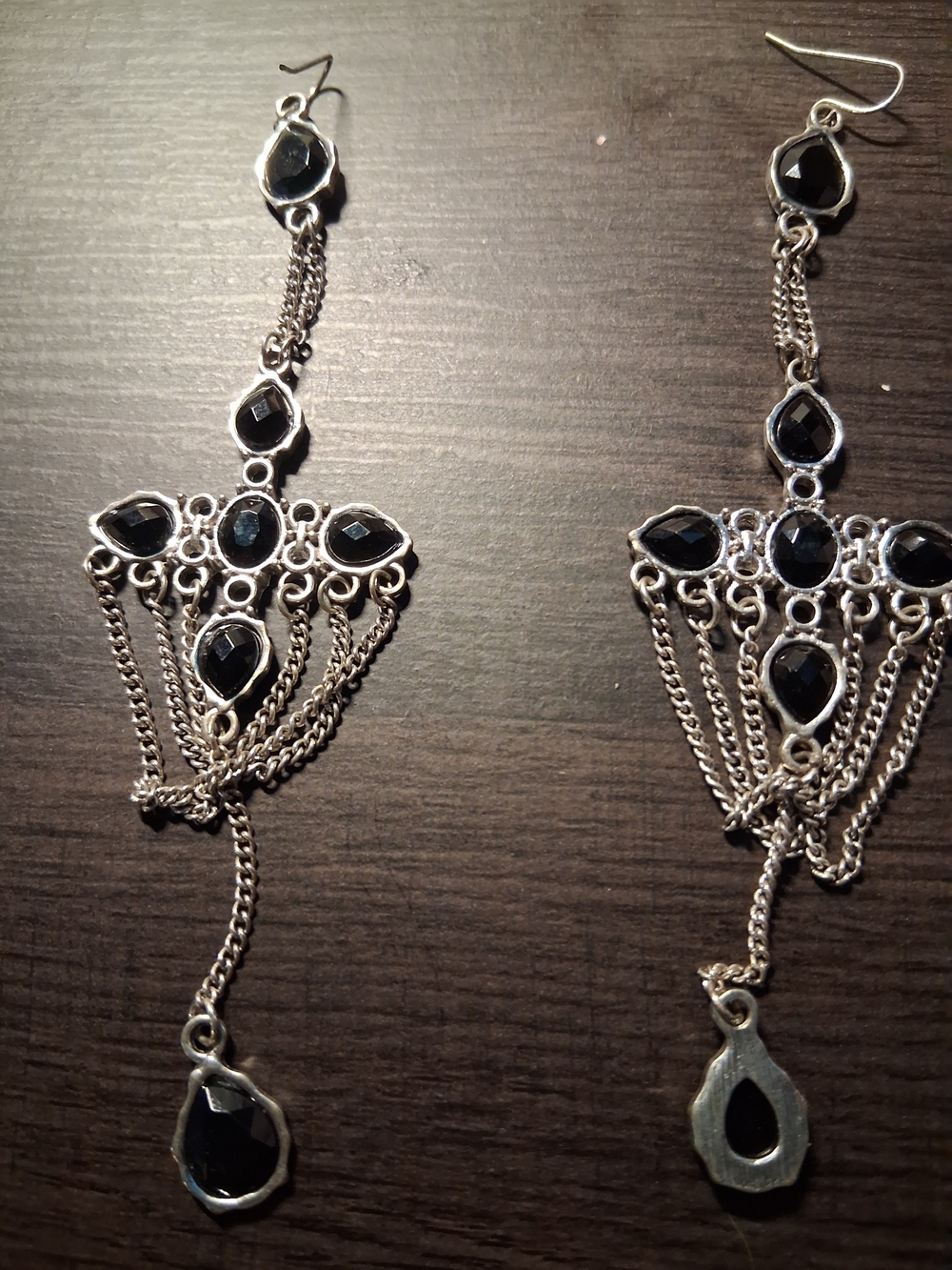 & Other Stories Silver-Tone Black Teardrop Chain Chandelier Earrings